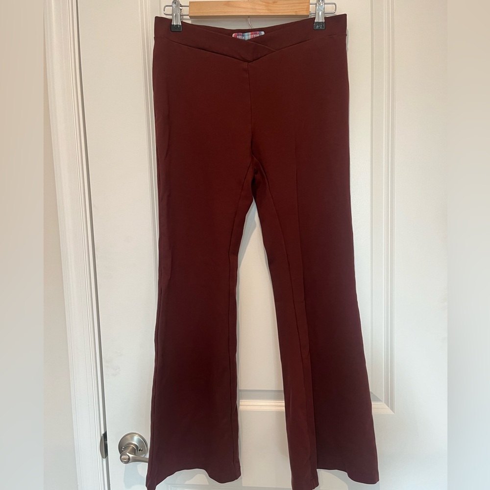 Urban Outfitters Low Rise Light Brown Ponte Stretch Pants Size 6